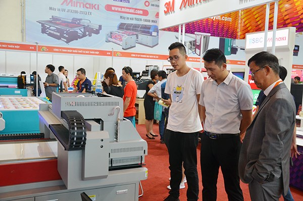 Khai mạc Triển lãm quốc tế thiết bị và công nghệ quảng cáo Việt Nam - ảnh 3
