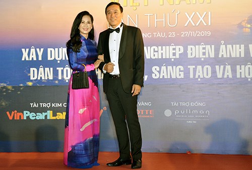 Đông đảo nghệ sĩ hội tụ tại bế mạc Liên hoan phim Việt Nam lần thứ XXI - ảnh 10