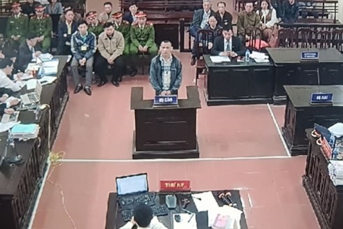 Xét xử vụ án chạy thận: Bị cáo Hoàng công Lương xin giữ quyền im lặng - ảnh 1