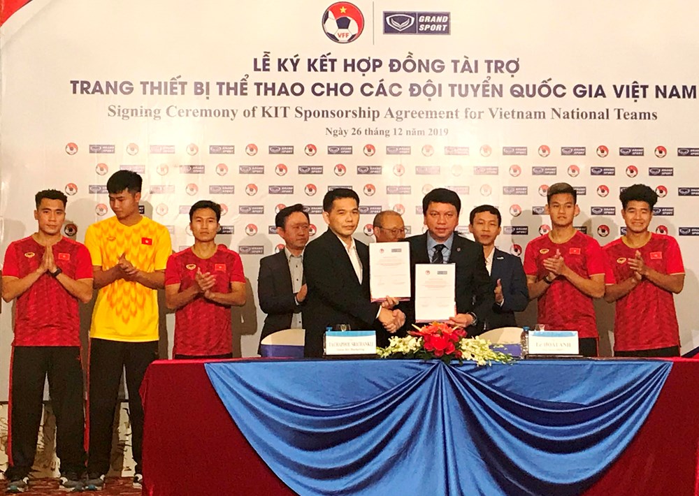 U23 Việt Nam trình làng áo đấu mới tại VCK U23 châu Á 2020 - ảnh 1