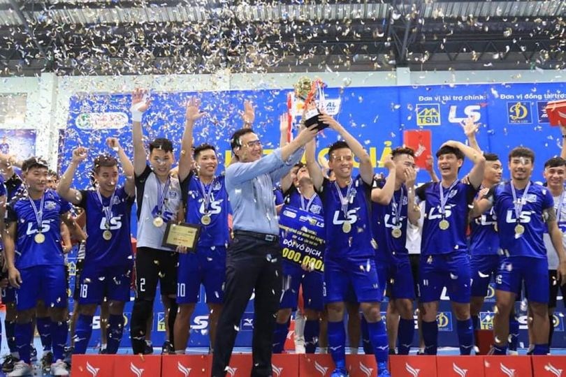 Đội bóng futsal số 1 Việt Nam đoạt cú “ăn ba” vô địch trong năm 2020 - ảnh 1