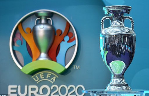 Vòng chung kết EURO 2020 có thể dời sang cuối năm? - ảnh 1