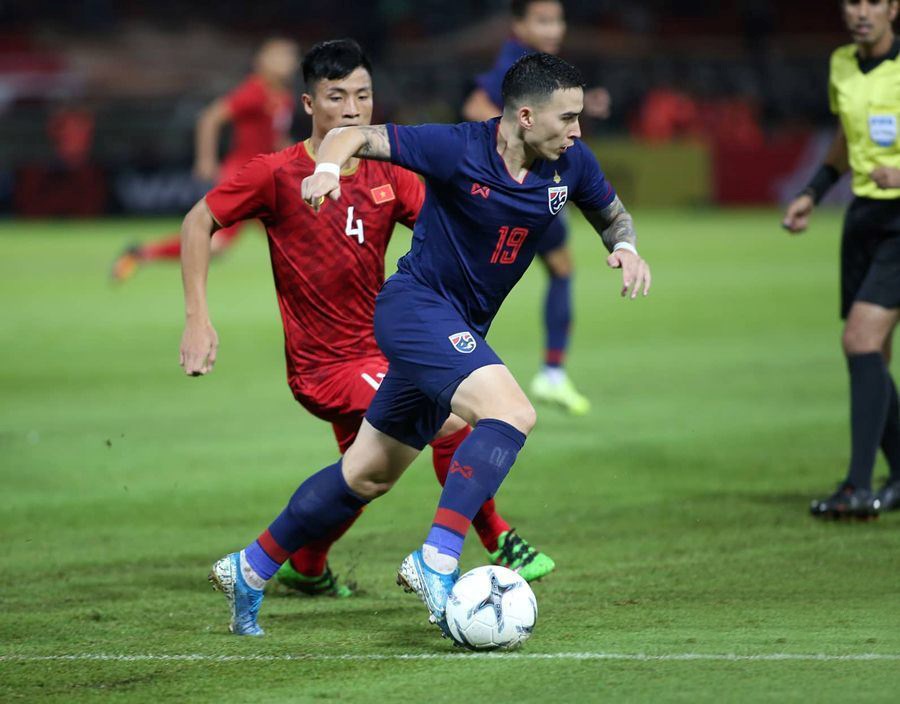 Đội tuyển Việt Nam lấy 1 điểm trên sân Thái Lan - ảnh 2