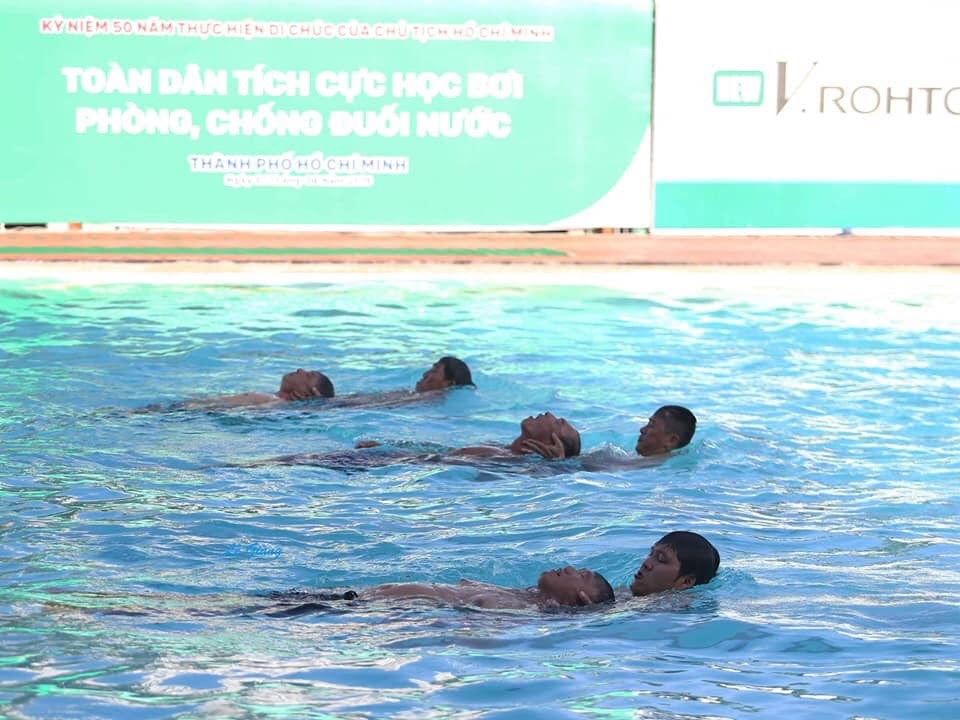 TP.HCM phát động toàn dân luyện tập môn bơi, phòng chống đuối nước năm 2019 - ảnh 2