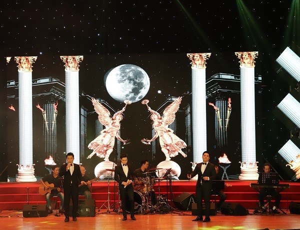 Nhà hát Trưng Vương ra mắt 24 tiết mục nghệ thuật bằng ngôn ngữ quốc tế - ảnh 3