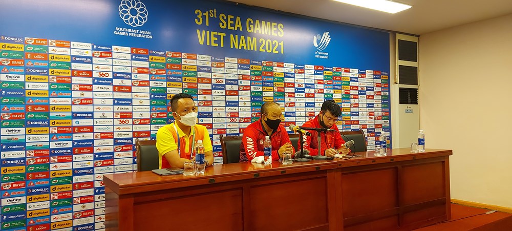 HLV Park Hang Seo: Trận đầu của U23 Việt Nam khó khăn nhưng các cầu thủ đã rất nỗ lực - ảnh 1