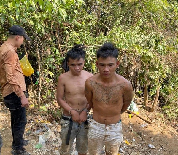 Công an phá án ma tuý từ Lào về Nghệ An, triệt xóa tụ điểm bán lẻ ma túy trong rừng - ảnh 1