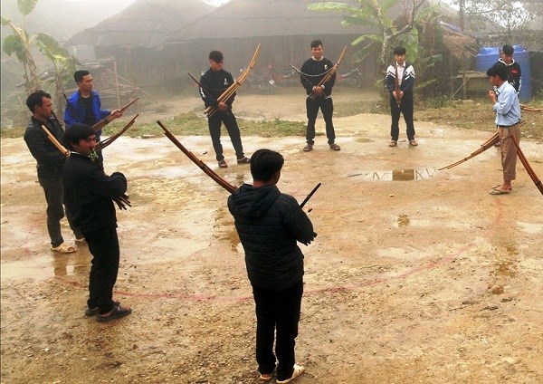 Tập huấn trình diễn dân gian cho đồng bào dân tộc Mông tỉnh Nghệ An - ảnh 2