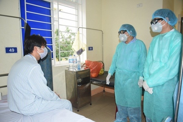 Hai bệnh nhân bị cách ly nghi nhiễm virus Covid-19 tại Nghệ An có kết quả âm tính - ảnh 1