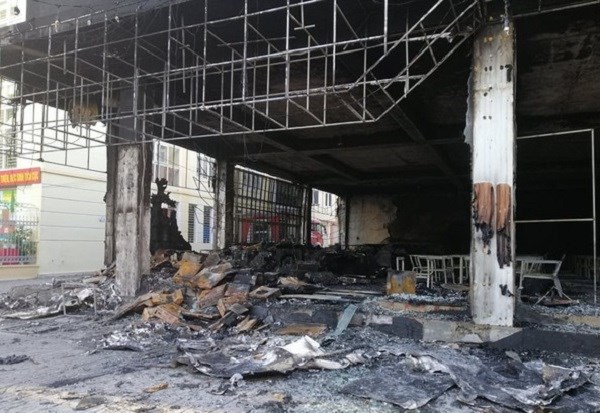 Cháy phòng trà ở Nghệ An khiến 6 người tử vong - ảnh 2