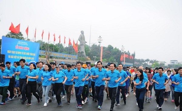 Nghệ An: Hơn 1.800 vận động viên tham gia Ngày chạy Olympic 2019 - ảnh 1