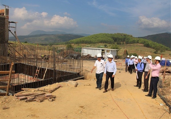 PC Khánh Hòa: Cần đẩy nhanh tiến độ và khai thác có hiệu quả các dự án cung cấp điện trên địa bàn - ảnh 1