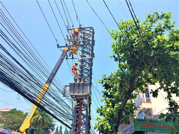 PC Khánh Hòa: Đảm bảo cung ứng điện an toàn và ổn định - ảnh 1