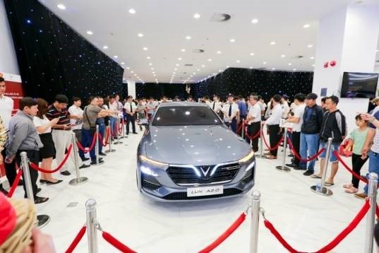 Xe VinFast tiếp tục ra mắt tại Cần Thơ, Nha Trang, Đà Nẵng và Hà Tĩnh - ảnh 5