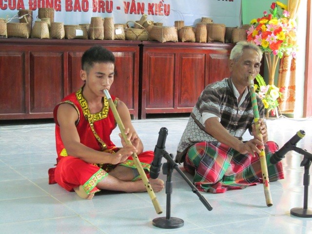 Tour du lịch tìm hiểu văn hóa cộng đồng người Vân Kiều ở Quảng Bình - ảnh 2