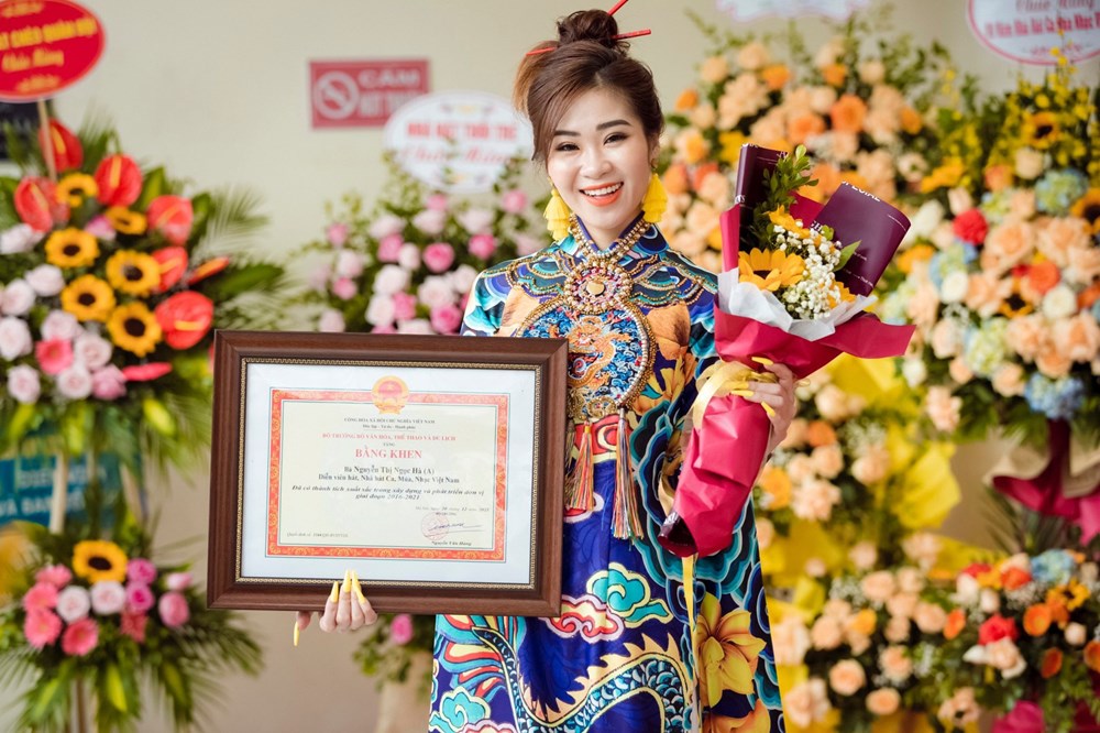 Ca sĩ Hà Myo vào top 20 đề cử gương mặt trẻ Việt Nam tiêu biểu - ảnh 4