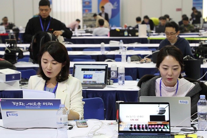 Hội nghị Thượng đỉnh Mỹ - Triều: Cận cảnh khu trung tâm báo chí cho truyền hình quốc tế - ảnh 3