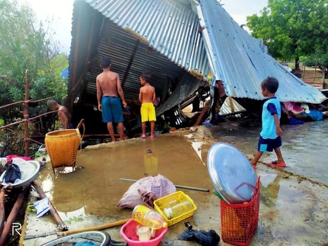 Ninh Thuận: Chủ động ứng phó với áp thấp nhiệt đới, khắc phục hậu quả mưa lũ - ảnh 1