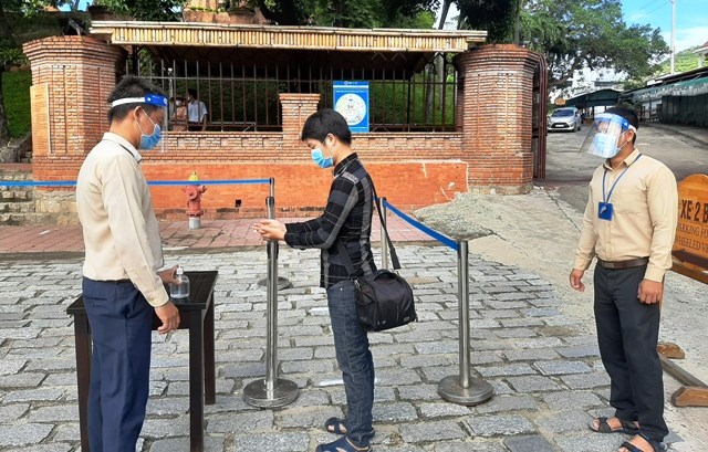Khánh Hòa: Tăng cường siết chặt các biện pháp phòng, chống dịch bệnh - ảnh 1