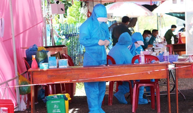 Khánh Hòa: Khẩn cấp tìm người đến 3 địa điểm có ca nhiễm Covid-19 - ảnh 1