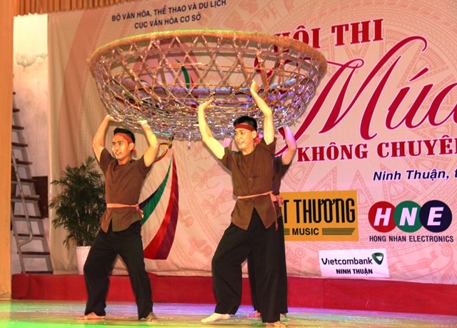 Ninh Thuận:  20 đoàn nghệ thuật tham gia Hội thi Múa không chuyên toàn quốc năm 2019 - ảnh 6
