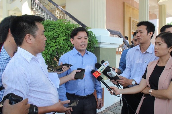 Phó Thủ tướng Trịnh Đình Dũng: “Phải làm đúng và triển khai nhanh các tuyến đường bộ cao tốc Bắc - Nam” - ảnh 3