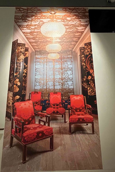 Lê Phổ, họa sĩ trang trí nội thất cho gia đình Hoàng thân Nguyễn Phúc Bửu Lộc - Anh 5