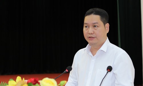 Bộ trưởng Nguyễn Ngọc Thiện: Thanh Hóa tiếp tục quan tâm và dành nguồn lực đầu tư thỏa đáng cho công tác VHTTDL - Anh 3