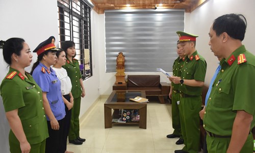 Khởi tố nguyên giám đốc và kế toán trưởng Cơ sở cai nghiện ma túy số 1 Thanh Hóa - Anh 2