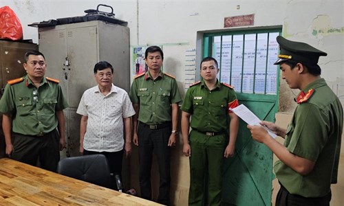 Bắt tạm giam ông Nguyễn Công Khế và ông Nguyễn Quang Thông - Anh 1