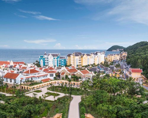 Đi tìm nhà đầu tư du lịch hàng đầu Việt Nam - Anh 2