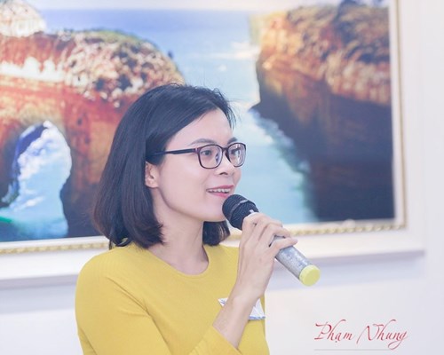 Nữ nhà báo chia sẻ cách làm Video content hút người xem