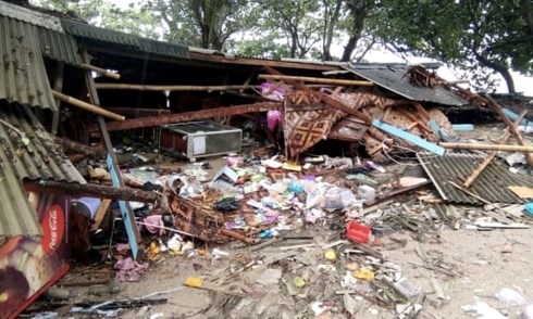 Sóng thần ở Indonesia: 168 người thiệt mạng, 745 người bị thương - Anh 2