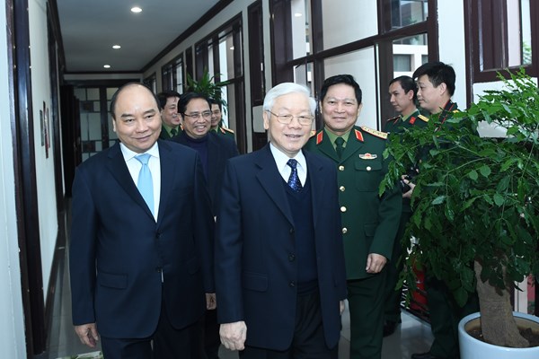 Tổng Bí thư, Chủ tịch nước Nguyễn Phú Trọng chủ trì Hội nghị Quân ủy Trung ương - Anh 1