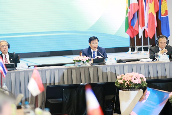 Hội nghị Bộ trưởng Du lịch ASEAN: Tháo gỡ rào cản, tăng cường hợp tác phát triển du lịch - Anh 1