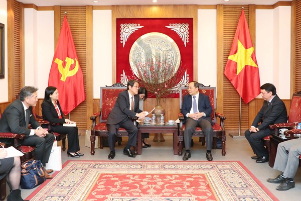 Việt Nam - Nhật Bản tăng cường hợp tác trên lĩnh vực bóng đá - Anh 1