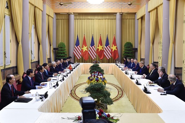 Tổng Bí thư, Chủ tịch nước Nguyễn Phú Trọng tiếp Tổng thống Donald Trump - Anh 2