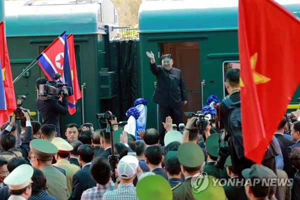 Tàu của ông Kim Jong-un về đến Bình Nhưỡng, không dừng lại ở Bắc Kinh - Anh 1