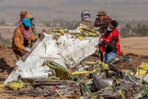 Rơi máy bay ở Ethiopia: Câu hỏi lớn về độ an toàn? - Anh 1