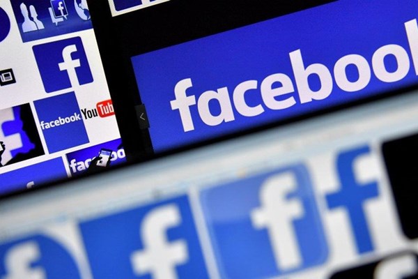 Facebook chấp nhận làm rõ cách sử dụng dữ liệu của người dùng - Anh 1