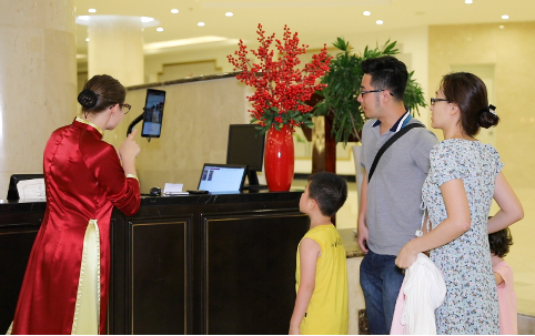 Vinpearl tiên phong ứng dụng công nghệ nhận diện gương mặt trong dịch vụ du lịch khách sạn tại Việt Nam - Anh 3