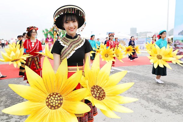 Quảng Ninh:​​​​​​​ Chương trình nghệ thuật Carnaval Hạ Long 2019 - Anh 6