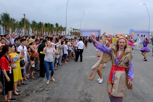 Quảng Ninh:​​​​​​​ Chương trình nghệ thuật Carnaval Hạ Long 2019 - Anh 7