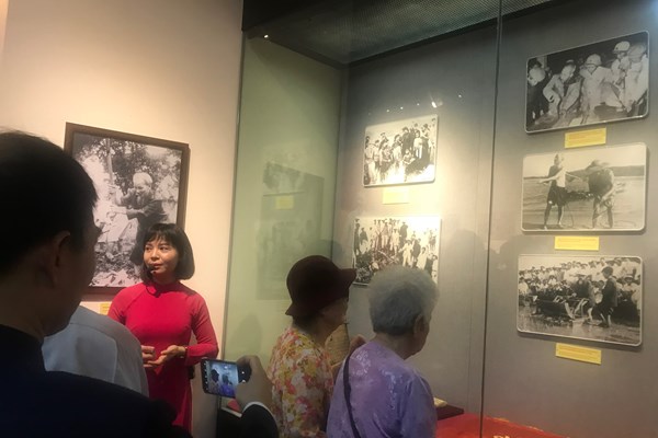 200 hiện vật vô giá tại trưng bày “Hồ Chí Minh - Chân dung một con người” - Anh 3