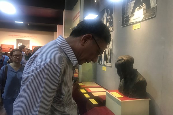 200 hiện vật vô giá tại trưng bày “Hồ Chí Minh - Chân dung một con người” - Anh 5