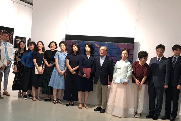 Đặc sắc triển lãm Triển lãm Nghệ thuật Ottchil đương đại Hàn Quốc - Anh 1