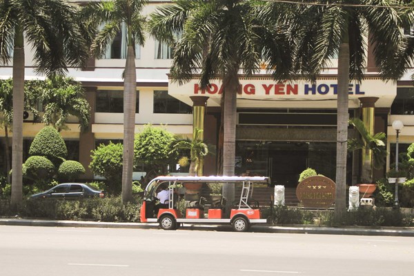 Xe điện phục vụ du khách tại Bình Định: Còn nhiều bất cập - Anh 1