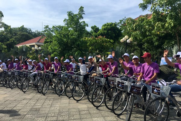 Khai trương hệ thống chia sẻ xe đạp tại Hội An (Quảng Nam): Nâng cao sức khỏe, bảo vệ môi trường - Anh 1