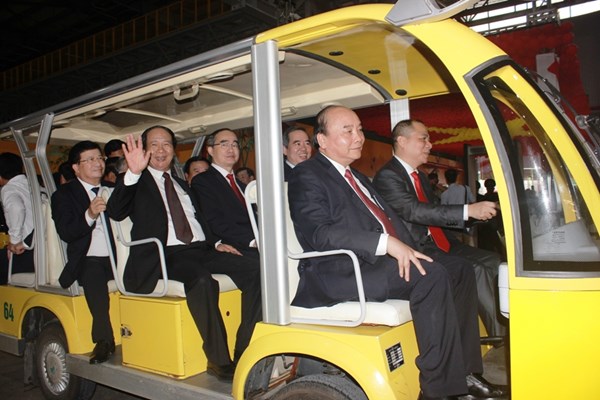 Thủ tướng dự Lễ khánh thành Nhà máy sản xuất ô tô VinFast - Anh 5