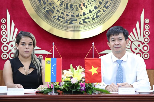 Thúc đẩy quan hệ hợp tác văn hóa Việt Nam – Venezuela - Anh 1